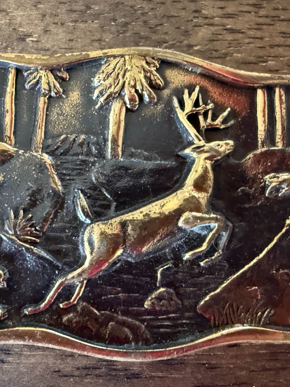 Antique-Style Deer Scene Brass Belt Buckle- Gold & Black
